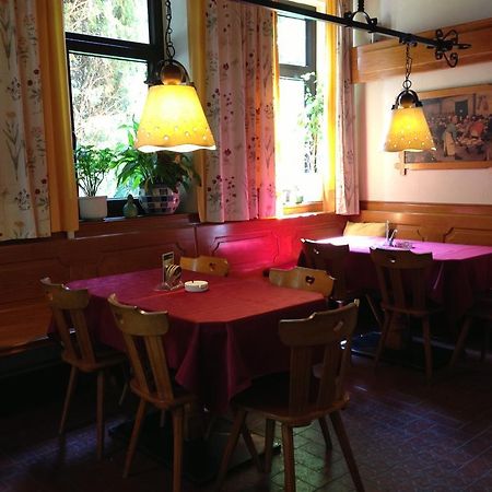 Gasthof-Pension Weisz-Artner เฟราเอินเคอร์เคิน ภายนอก รูปภาพ